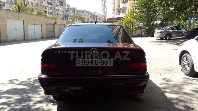 Mercedes C 240 1997, 252,000 km - 2.4 л - Bakı