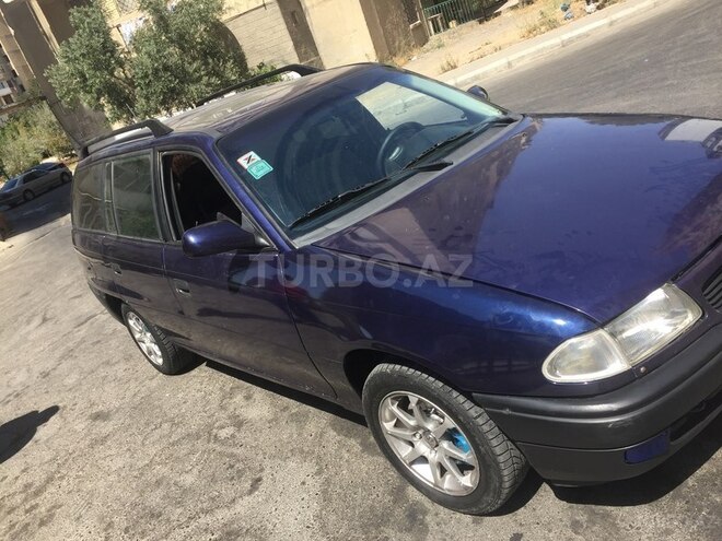 Opel Astra 1996, 280,505 km - 1.6 л - Bakı