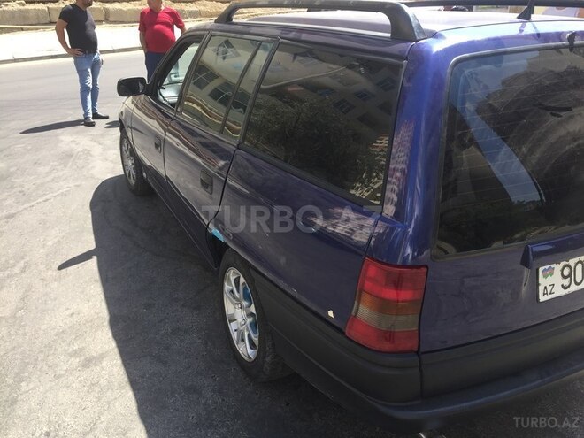 Opel Astra 1996, 280,505 km - 1.6 л - Bakı