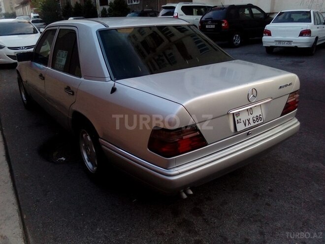 Mercedes E 300 1993, 496,000 km - 3.0 l - Bakı