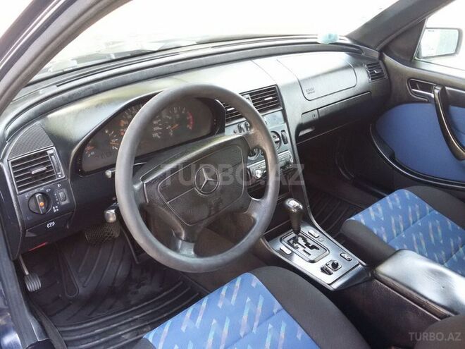 Mercedes C 220 1998, 250,000 km - 2.2 л - Mingəçevir