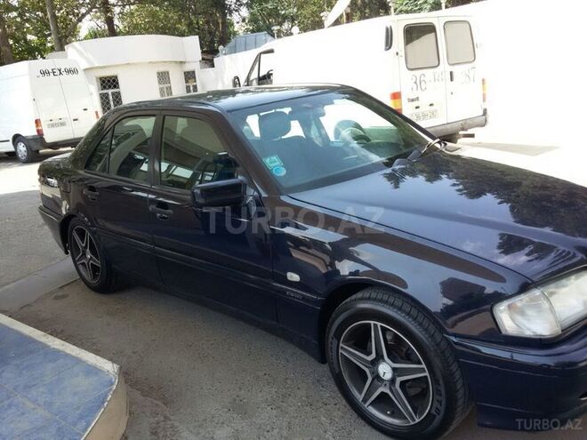 Mercedes C 220 1998, 250,000 km - 2.2 л - Mingəçevir