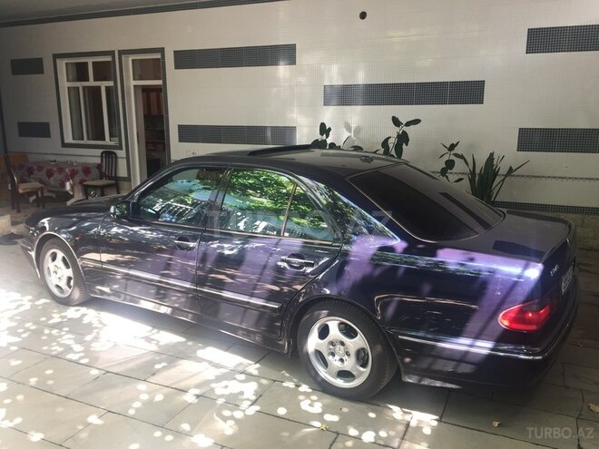 Mercedes E 240 2000, 215,000 km - 2.6 l - Bakı