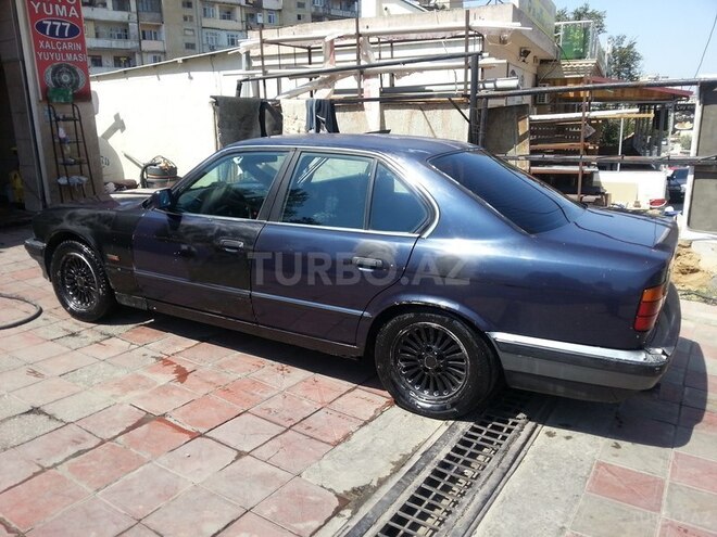 BMW 525 1992, 240,000 km - 2.5 l - Bakı