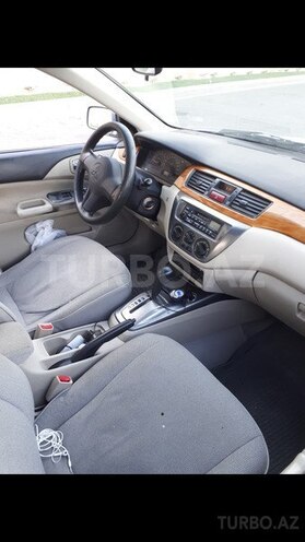 Mitsubishi Lancer 2006, 200,000 km - 1.6 л - Bakı