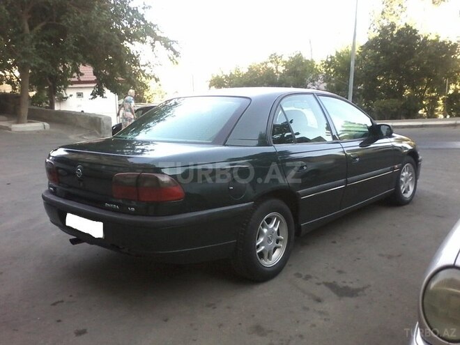 Opel Omega 1998, 235,000 km - 2.5 l - Bakı