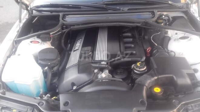 BMW 320 1999, 169,000 km - 2.2 l - Bakı