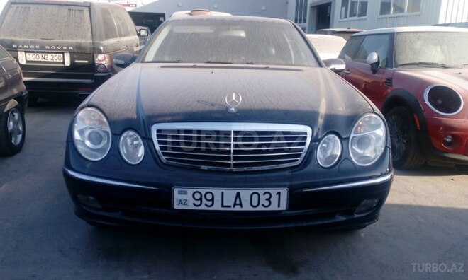 Mercedes E 220 2003, 270,000 km - 2.2 l - Bakı