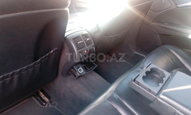 Mercedes E 220 2003, 270,000 km - 2.2 l - Bakı