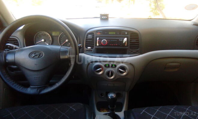 Hyundai Accent 2009, 205,000 km - 1.4 l - Bakı