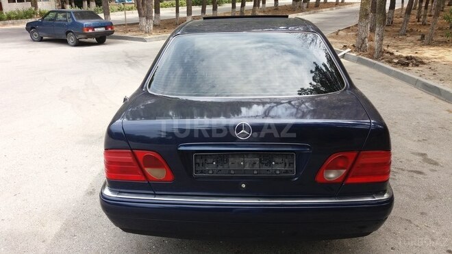 Mercedes E 230 1996, 320,000 km - 2.3 l - Xırdalan