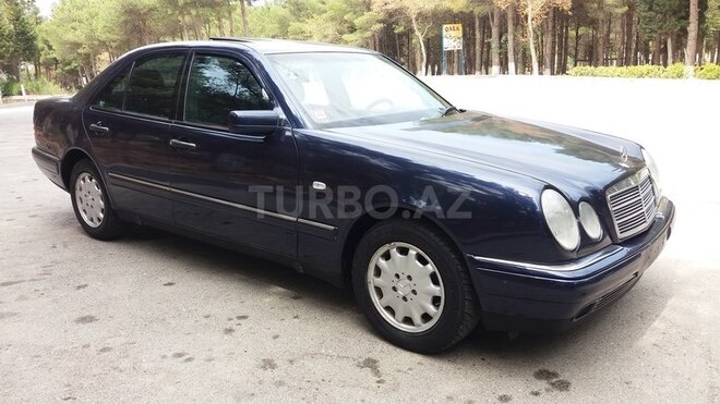 Mercedes E 230 1996, 320,000 km - 2.3 l - Xırdalan