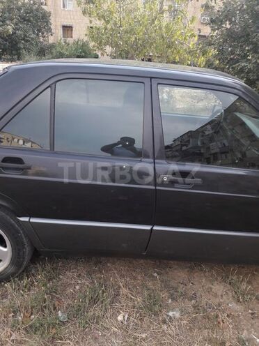 Mercedes 190 1991, 250,000 km - 1.8 l - Şirvan