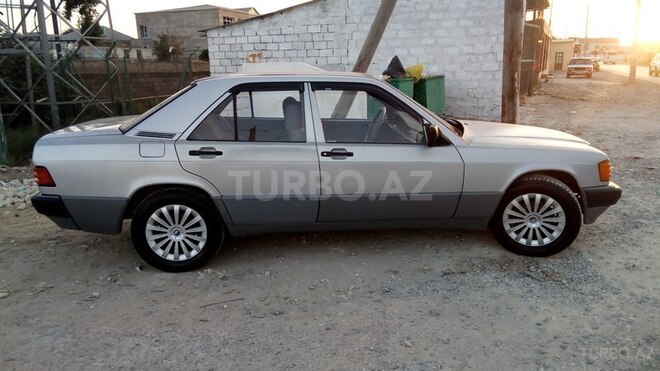 Mercedes 190 1990, 258,467 km - 1.8 л - Bakı