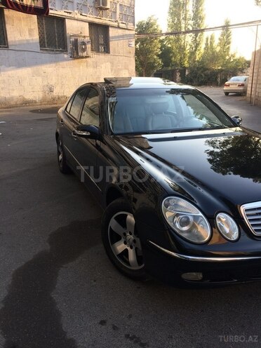 Mercedes E 320 2002, 224,000 km - 3.2 l - Bakı