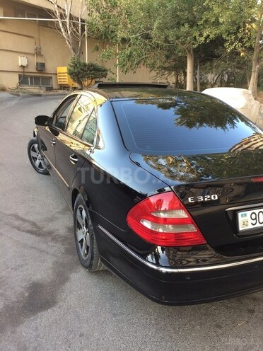 Mercedes E 320 2002, 224,000 km - 3.2 l - Bakı