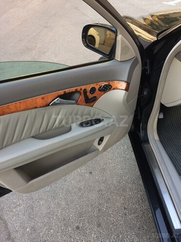Mercedes E 320 2002, 224,000 km - 3.2 l - Bakı