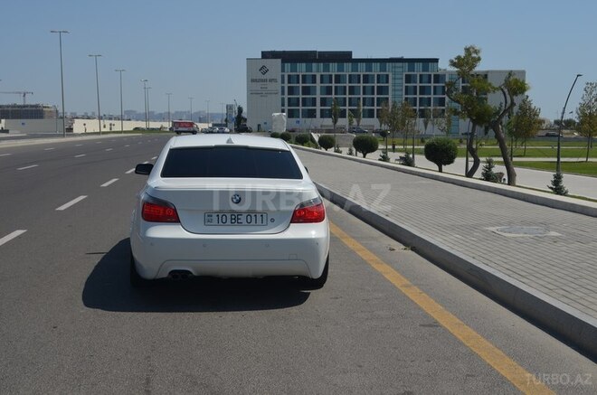 BMW 525 2006, 106,000 km - 2.5 l - Bakı
