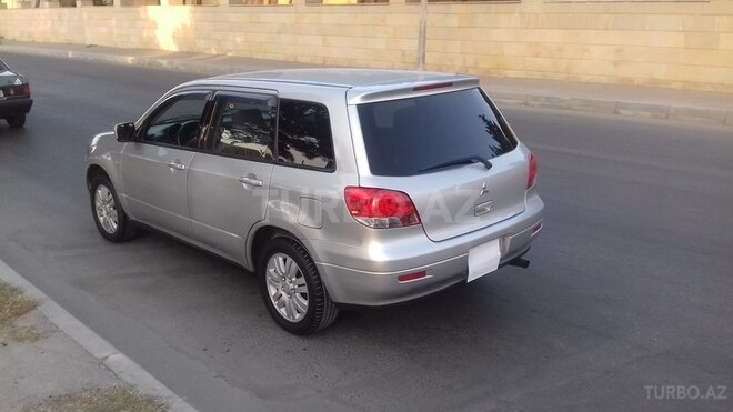 Mitsubishi Airtrek 2001, 192,000 km - 2.0 л - Bakı