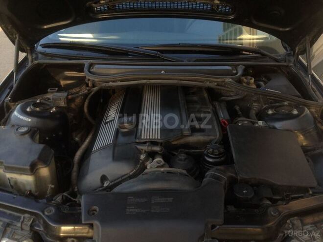 BMW 320 2003, 18,000 km - 2.2 л - Bakı