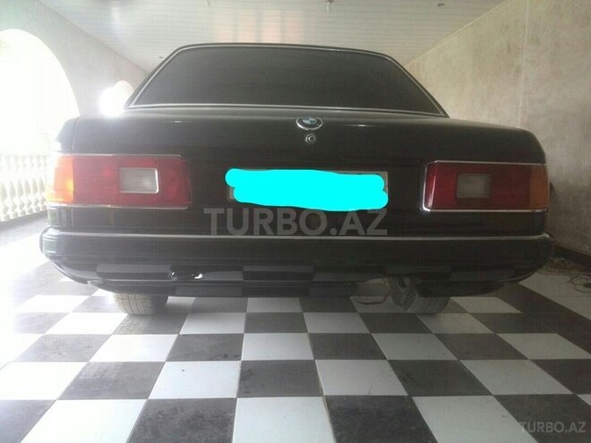BMW 735 1987, 0 km - 0.4 l - Bakı