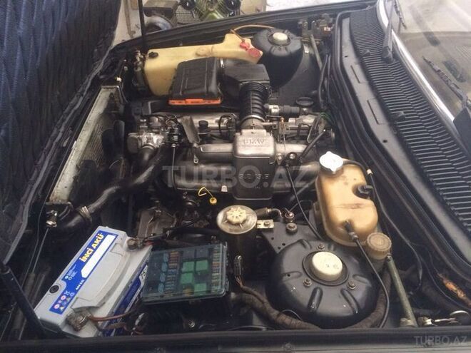 BMW 735 1987, 0 km - 0.4 l - Bakı