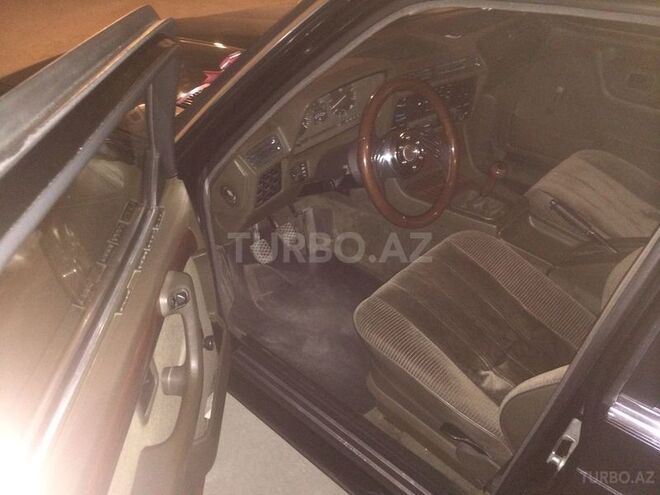 BMW 735 1987, 0 km - 0.4 l - Bakı