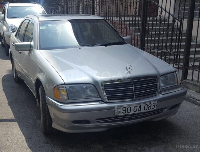 Mercedes C 230 2000, 226,633 km - 2.3 л - Bakı