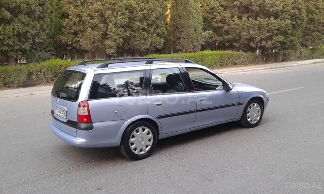 Opel Vectra 1998, 193,000 km - 2.0 l - Sumqayıt