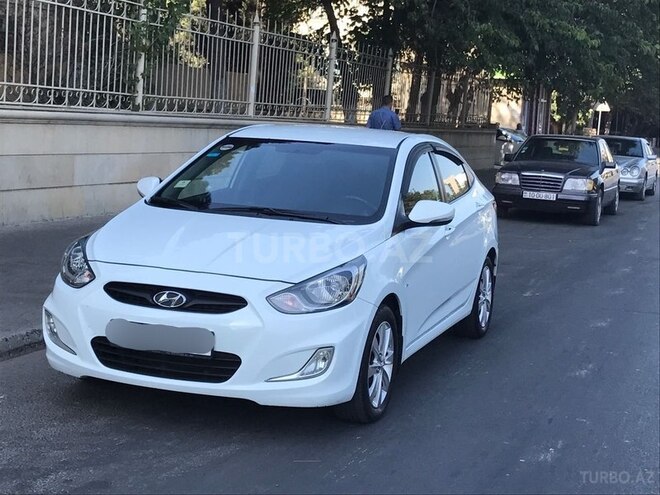 Hyundai Accent 2013, 88,000 km - 1.6 l - Bakı