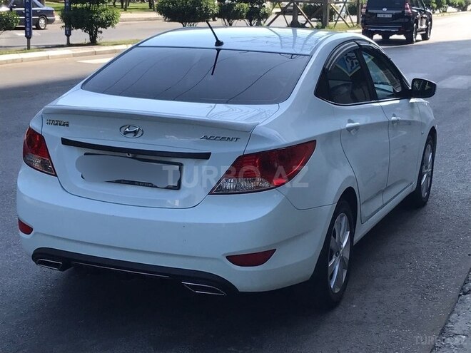 Hyundai Accent 2013, 88,000 km - 1.6 l - Bakı