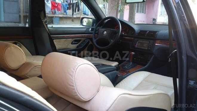 BMW 525 2001, 217,000 km - 2.5 l - Bakı