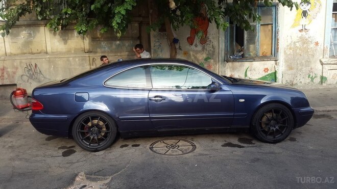 Mercedes CLK 320 1999, 180,000 km - 3.2 л - Bakı