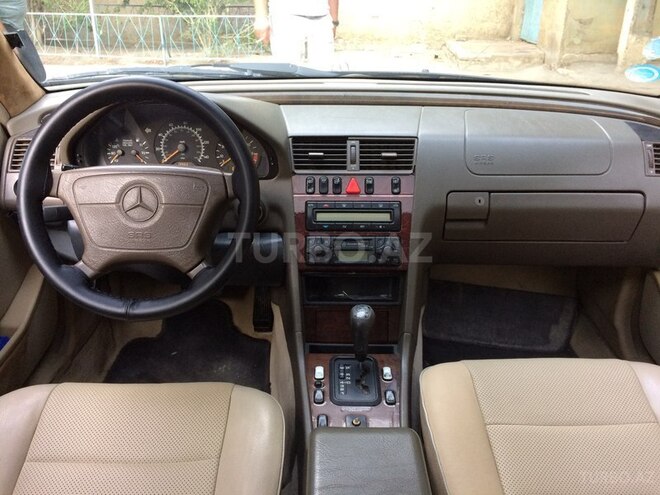 Mercedes C 230 1996, 303,000 km - 2.3 l - Bakı