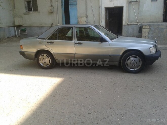 Mercedes 190 1990, 300,000 km - 2.0 l - Sumqayıt