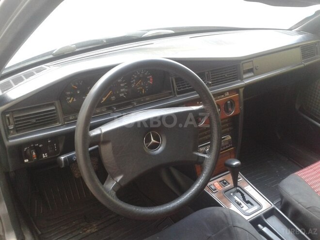 Mercedes 190 1990, 300,000 km - 2.0 l - Sumqayıt