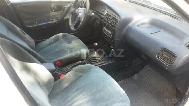Nissan Primera 1995, 250,000 km - 1.6 l - Bakı