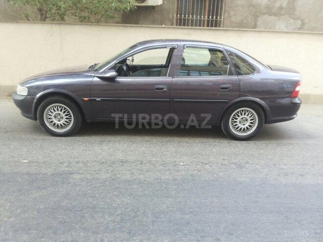 Opel Vectra 1997, 200,000 km - 1.8 l - Bakı
