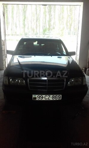 Mercedes C 220 1998, 412,458 km - 2.2 l - Füzuli
