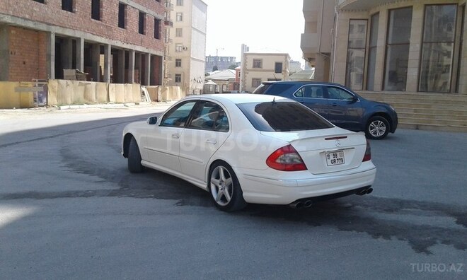 Mercedes E 320 2002, 195,500 km - 3.2 l - Bakı