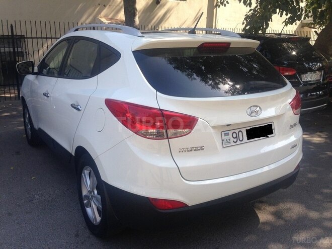Hyundai ix35 2012, 99,000 km - 2.0 l - Bakı