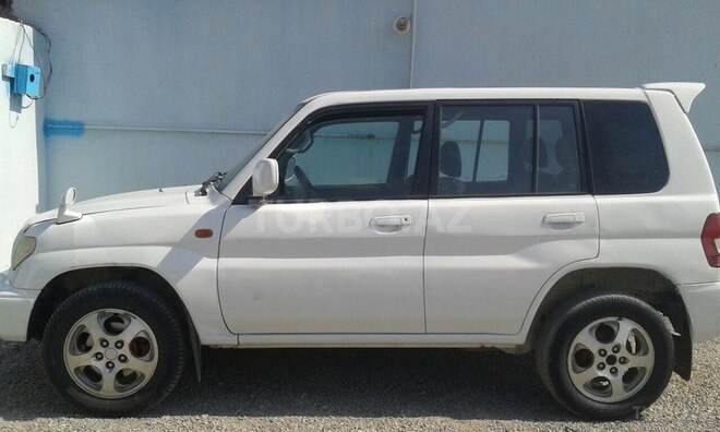 Mitsubishi Pajero io 1999, 289,000 km - 1.8 l - Sumqayıt