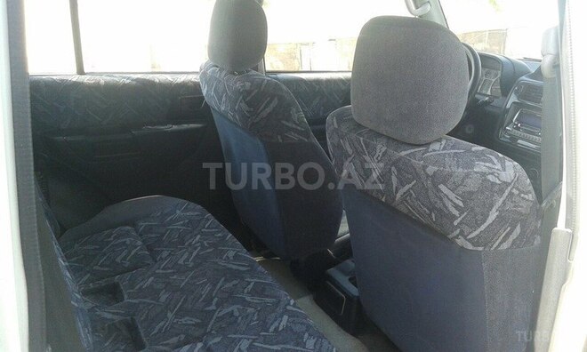 Mitsubishi Pajero io 1999, 289,000 km - 1.8 l - Sumqayıt