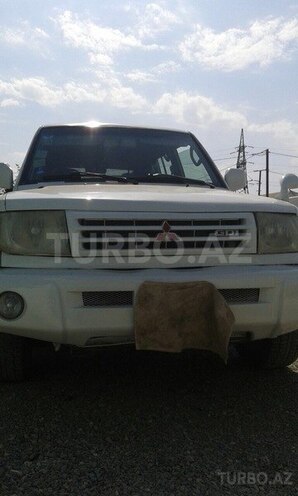 Mitsubishi Pajero io 1999, 289,000 km - 1.8 l - Sumqayıt