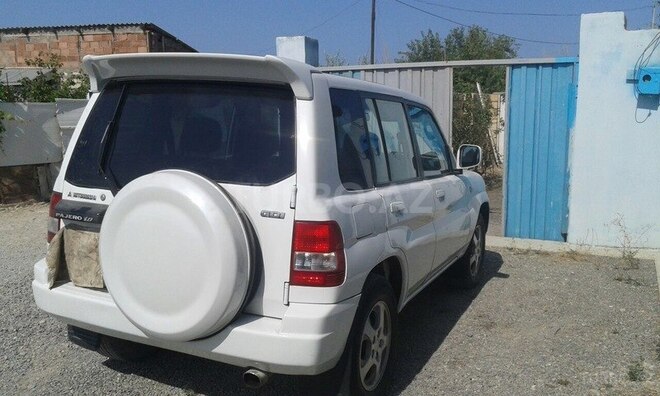 Mitsubishi Pajero io 1999, 289,000 km - 1.8 l - Sumqayıt