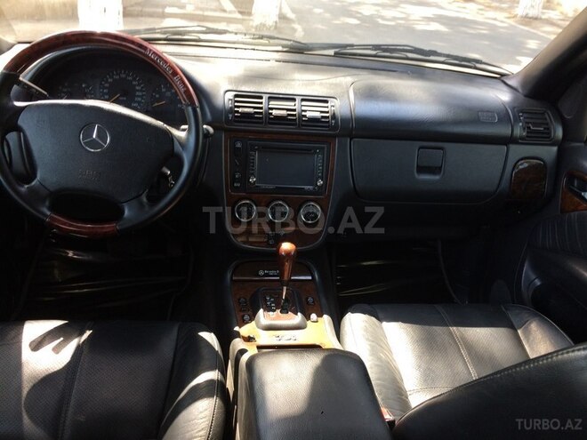 Mercedes  2002, 210,000 km - 4.0 l - Sumqayıt