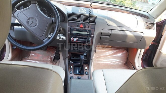 Mercedes C 220 1996, 250,000 km - 2.2 l - Zaqatala