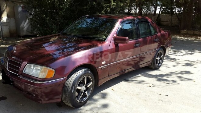 Mercedes C 240 1997, 252,000 km - 2.4 л - Bakı