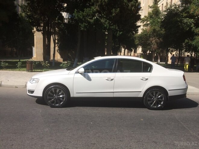 Volkswagen Passat 2010, 104,000 km - 1.8 l - Bakı