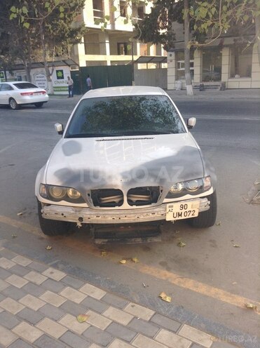 BMW 318 2002, 189,000 km - 2.0 l - Bakı